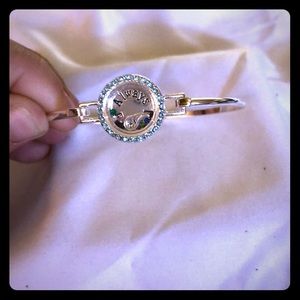 Many blessings bangle alway faithful